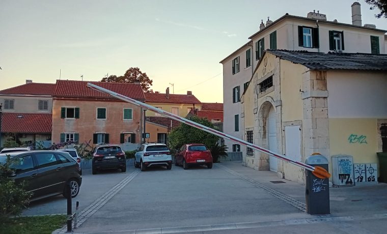 rampa, garaža rampa, garaža
