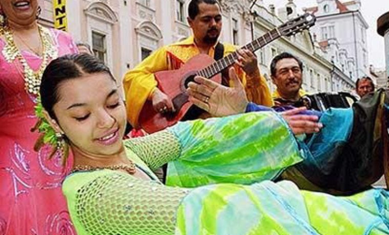 roma_festival_02_1333870792.jpg