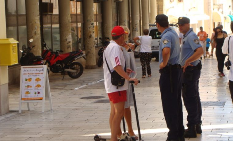 romobil__policija_1439533004.JPG Foto: 057info