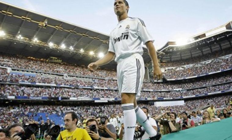ronaldo2_1246946313.jpg