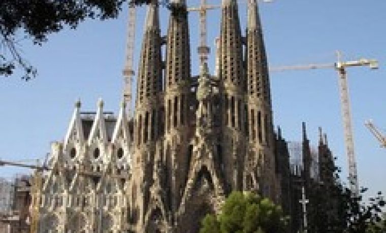sagrada_familia_1289149360.jpg sagrada_familia_1289149360.jpg
