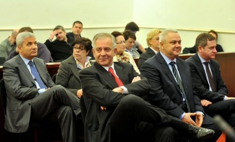 sanader__su_enje_1335176523.jpg sanader__su_enje_1335176523.jpg