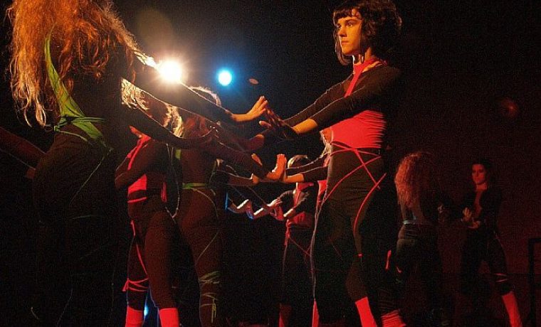 show1_1268126714.jpg