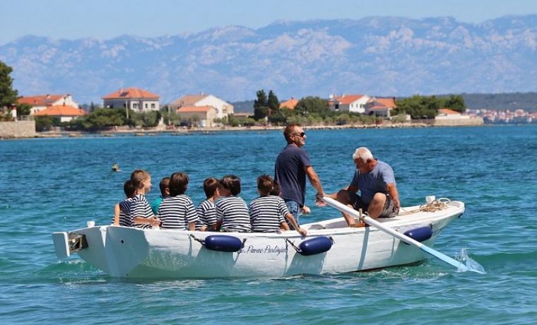 Foto: Naši školji