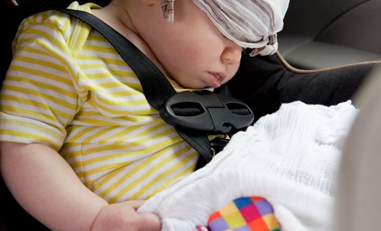 sleeping_in_the_car_seat_1433867204.jpg Foto: Ilustracija