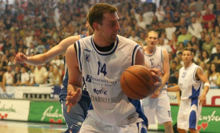 slika0024_1179682362.jpg Foto: 057 info