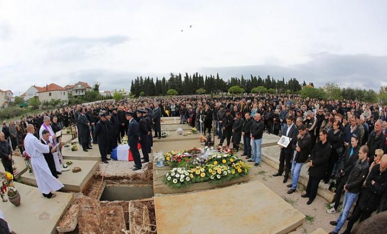 soro_sprovod_12_1335247036.JPG soro_sprovod_12_1335247036.JPG