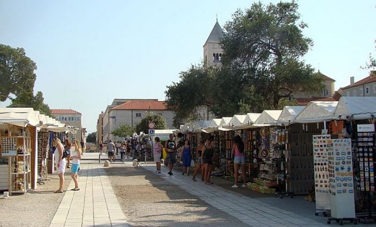 standeri_1345716797.jpg Foto: 057info (I.Z.)