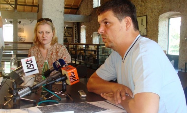 stanojkovski_forum_film_1282385264.JPG stanojkovski_forum_film_1282385264.JPG