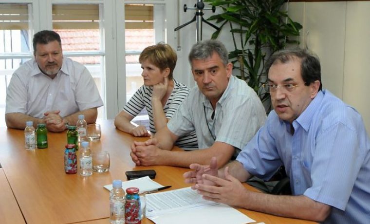 stipe_kne_evi__1371723593.jpg