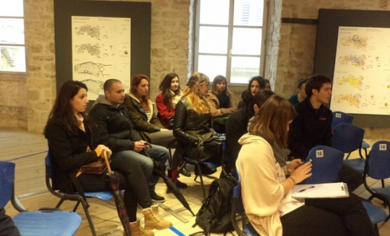 studenti_1417865574.JPG Foto: 057info