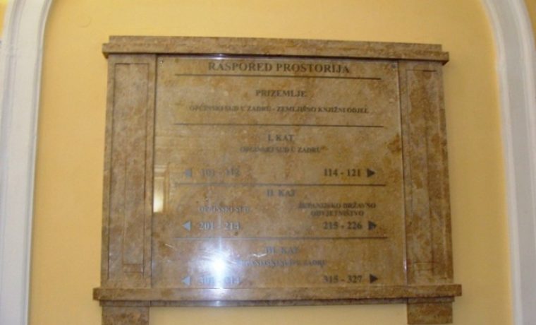 sud_1287384530.JPG sud_1287384530.JPG