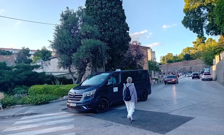 taksi foša