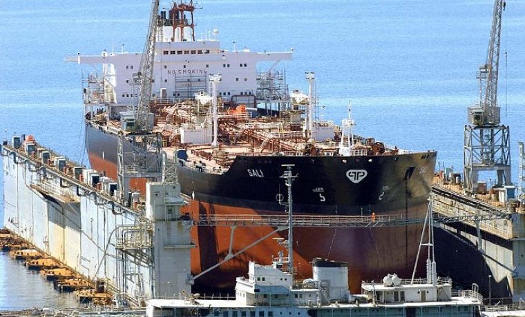 tanker__sali_1321258460.jpg