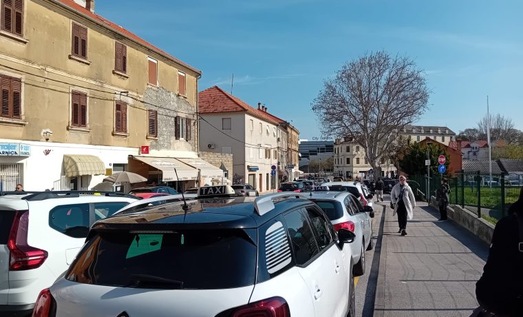 taxi-poliklinika taxi-poliklinika