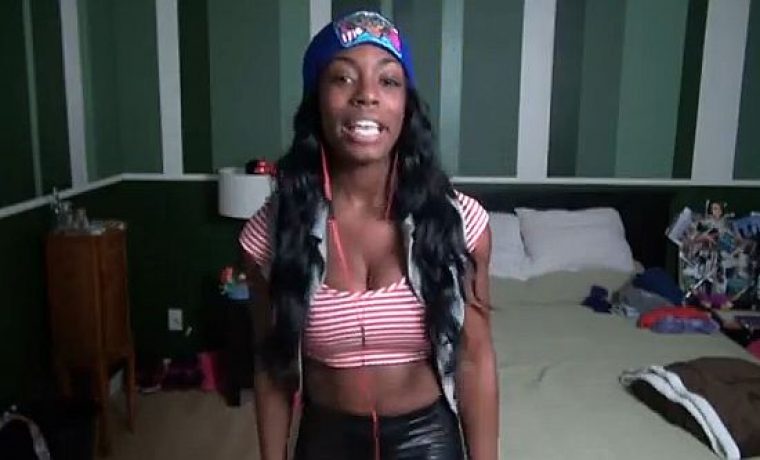 tessia_1357125386.jpg Foto: YouTube