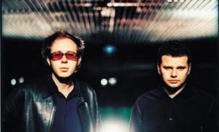 the_chemical_brothers_300x300_crop_le_1278008767.jpg