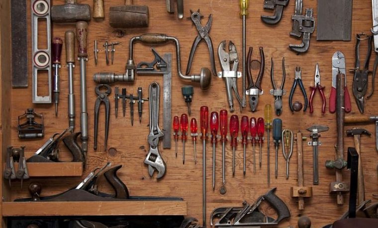 tools_background_01_1581327438.jpg Foto: Ilustracija