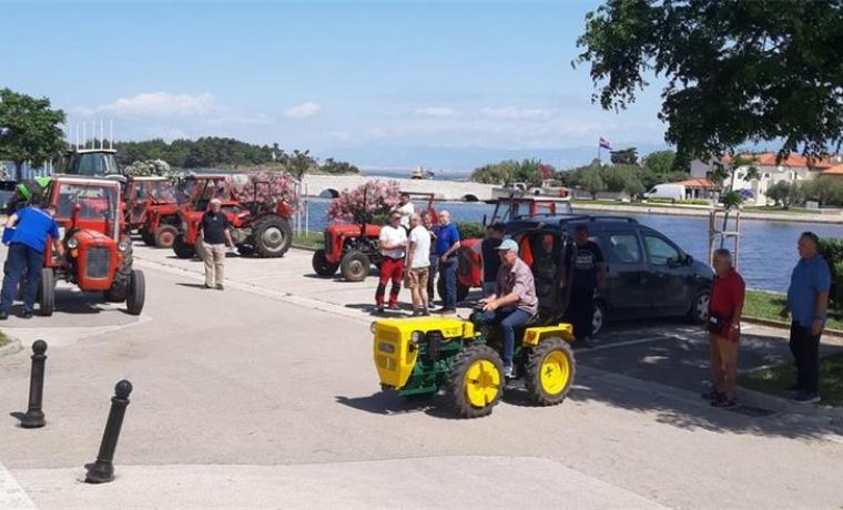 traktor1 Foto: PU zadarska