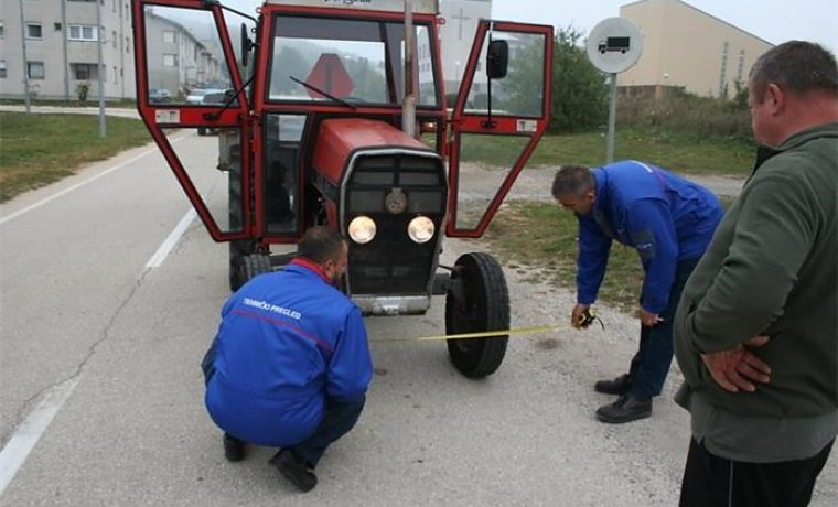 traktor_1601468061.jpg Foto: PU zadarska