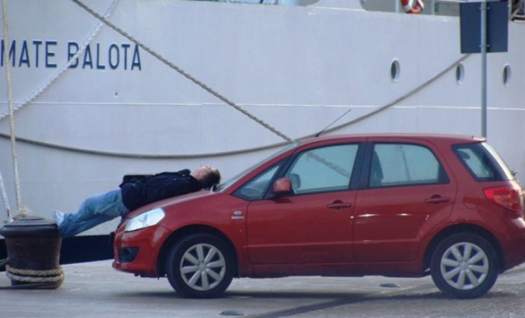 trije_njenje_1262340995.JPG