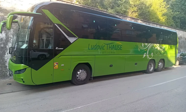 turistički autobus, parking turistički autobus, parking