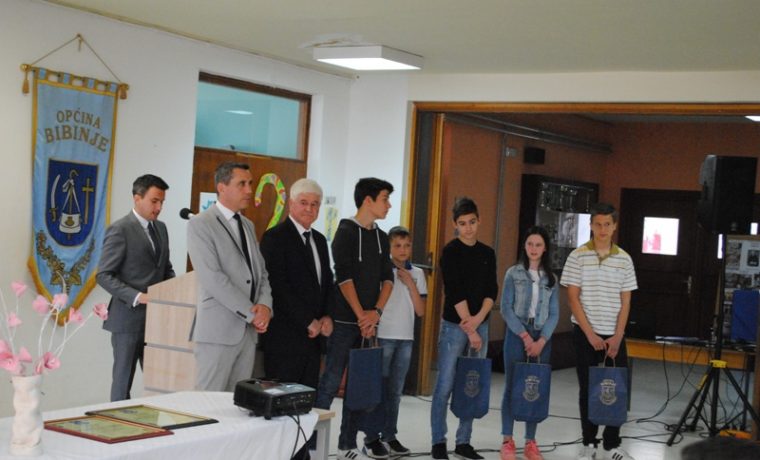 vi_evi____imuni__1556898366.JPG