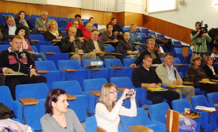 vije_nica__radionica_1289383613.JPG vije_nica__radionica_1289383613.JPG