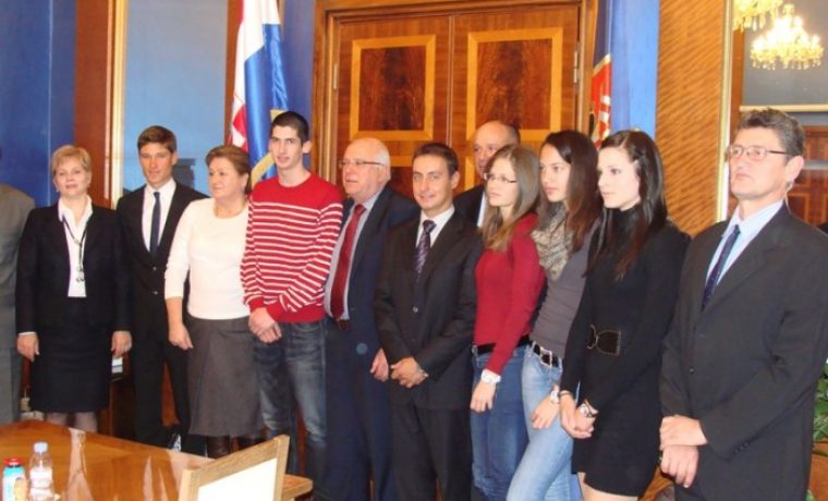 vije_nica__sporta_i_1326453292.JPG