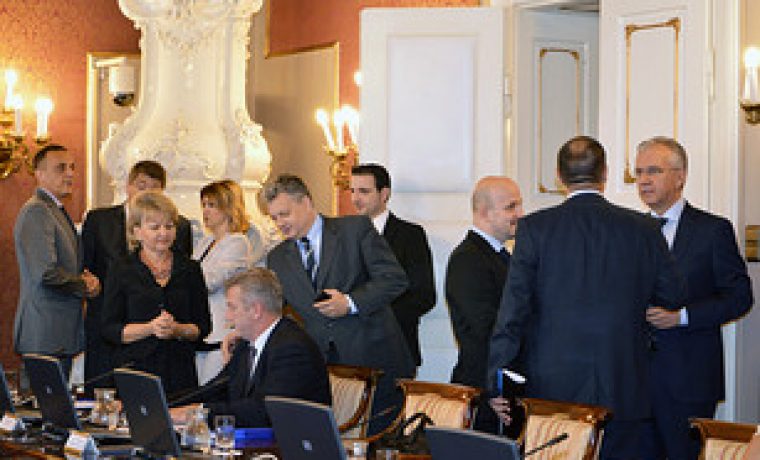 vlada_1374145658.jpg vlada_1374145658.jpg