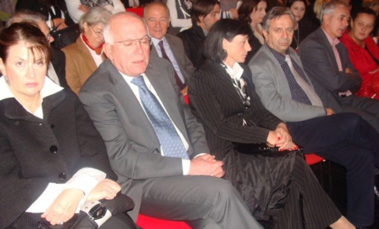 vran_i___mucalo_1288076955.JPG