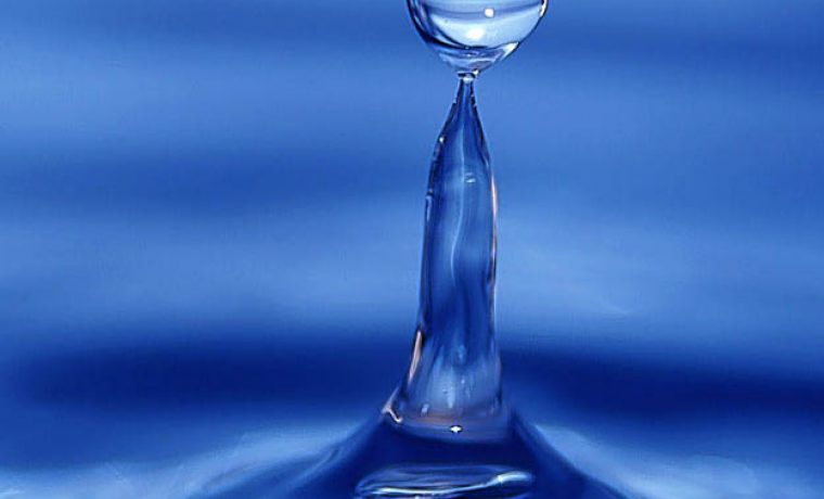 water_droplet_1235655403.jpg water_droplet_1235655403.jpg
