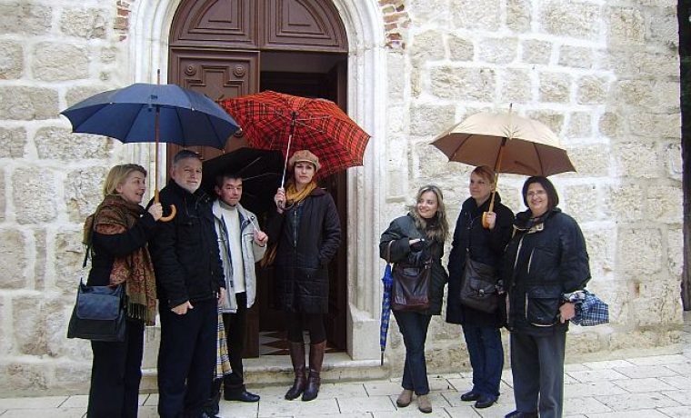 zadarski_vodici_u_gradu_pagu_1298273698.jpg