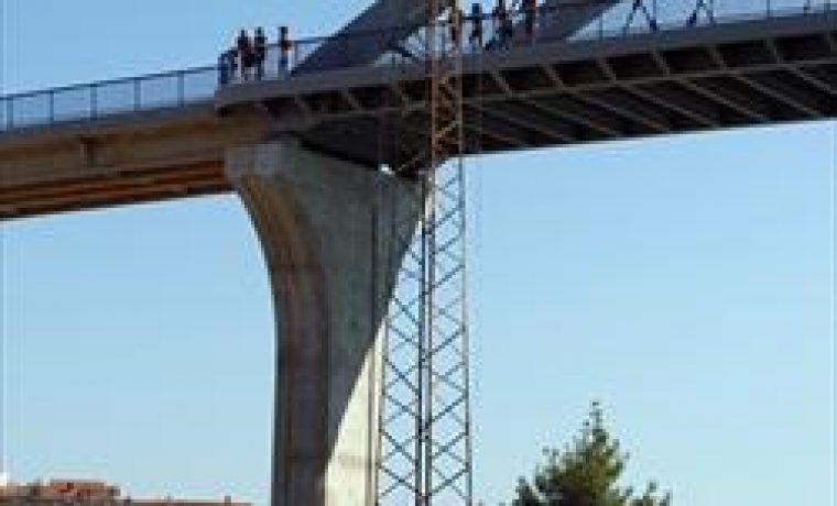zdrelac_katamaran9_110810_thumb_1281597072.jpg