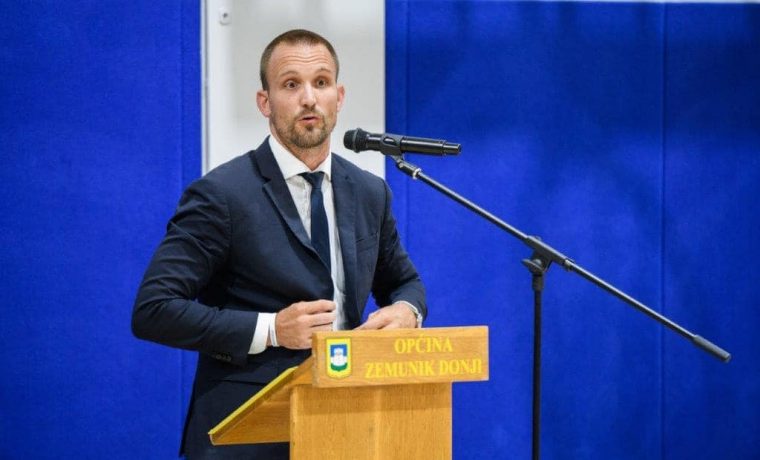 zemunik (1) sime erlic zemunik (1) sime erlic