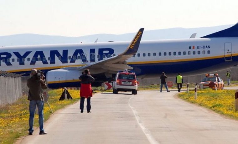 zemunik_aerodrom_cesta_17_1270659461.JPG zemunik_aerodrom_cesta_17_1270659461.JPG