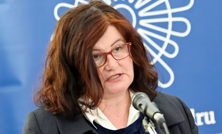 znanstvena (4) marijana senkic klapan Dosadašnja v. d. ravnateljica Marijana Senkić Klapan