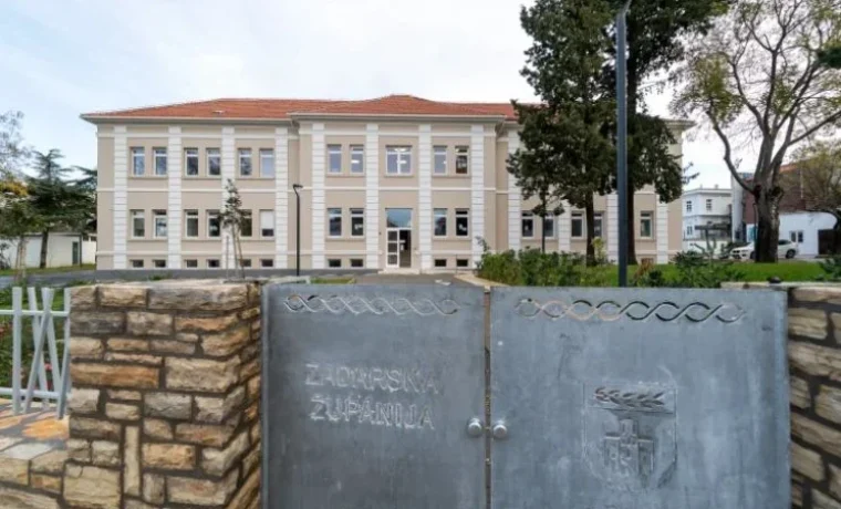 županija, kompleks